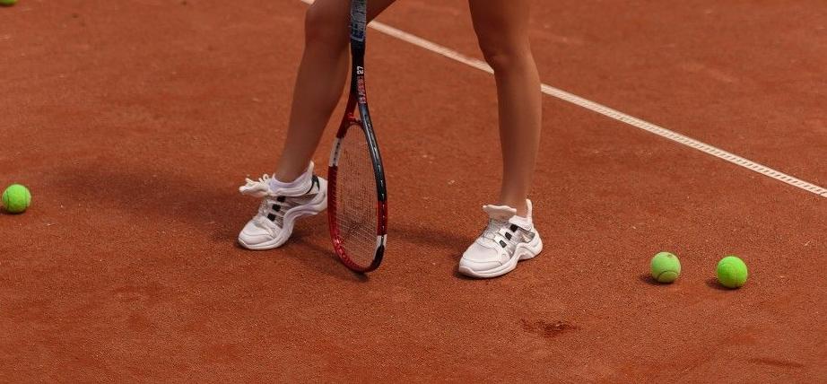 ТОП 5 моделей кросівок для тенісу в 2022 році