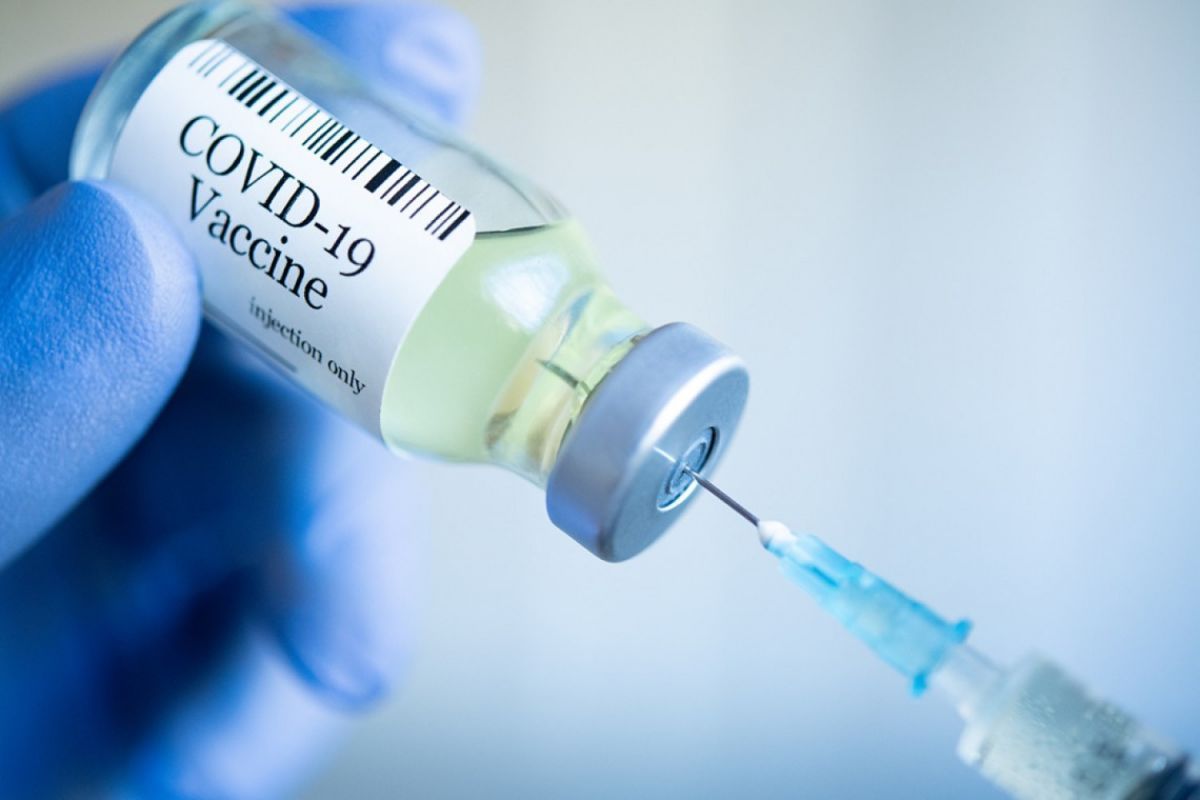 МОЗ провалив завдання з вакцинації проти COVID-19: щеплення зробили менше половини дорослих